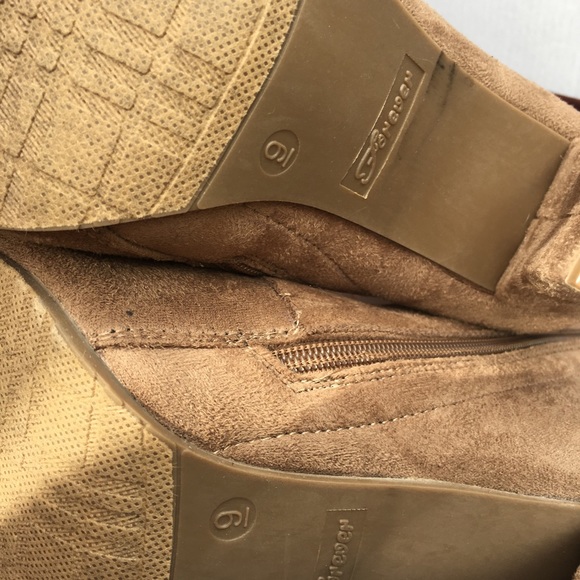 Victorian Steampunk Side Button Chunky Ankle Boot - Picture 6 of 6